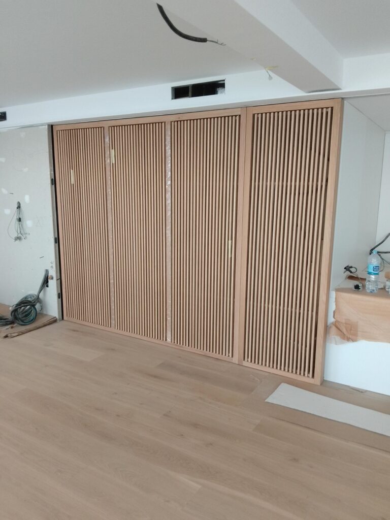 Puertas correderas a medida de madera